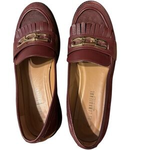 La CANADIENNE Burgundy Leather Kiltie Loafers with Gold Chain